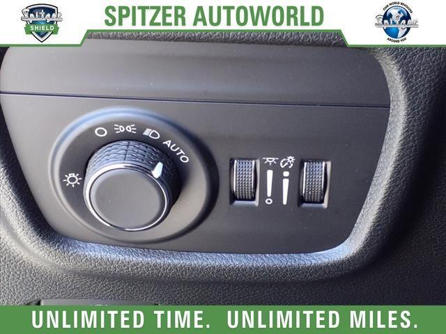 new 2024 Jeep Grand Cherokee L car, priced at $40,575