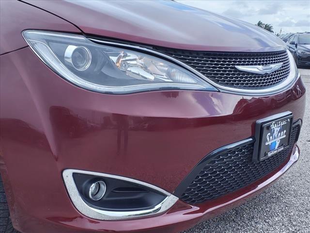 used 2020 Chrysler Pacifica car, priced at $19,475