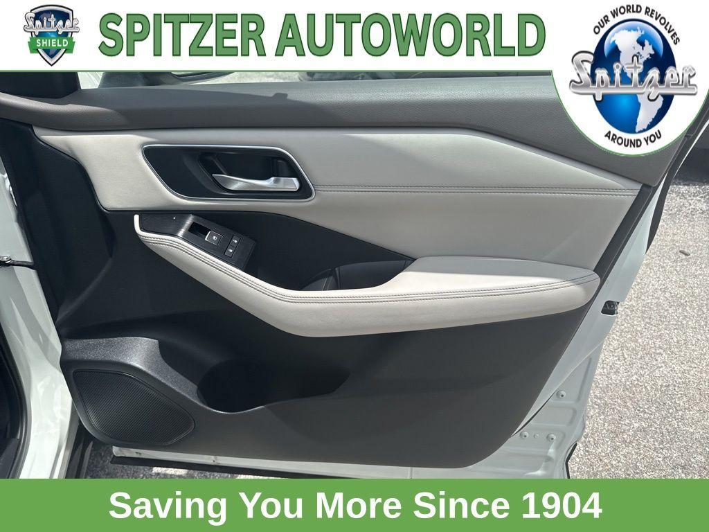 used 2021 Nissan Rogue car, priced at $22,891