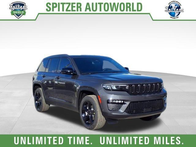 new 2025 Jeep Grand Cherokee car, priced at $43,195