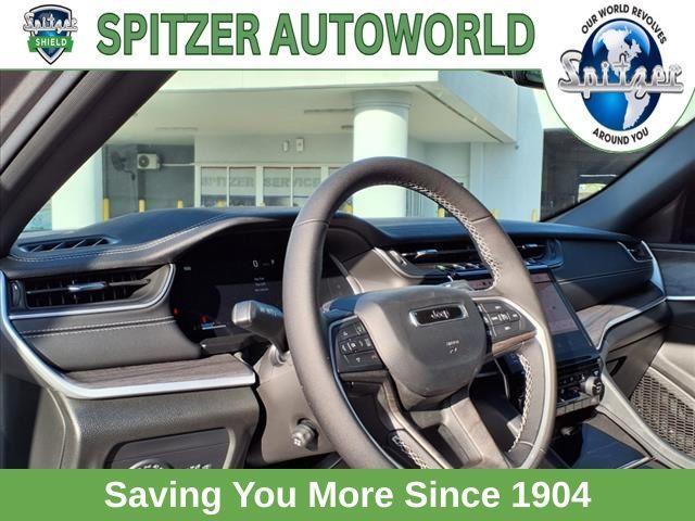 new 2025 Jeep Grand Cherokee car, priced at $52,249