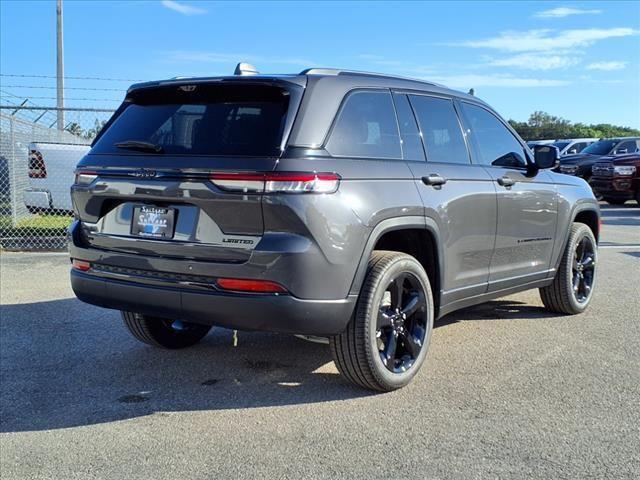 new 2025 Jeep Grand Cherokee car, priced at $56,455