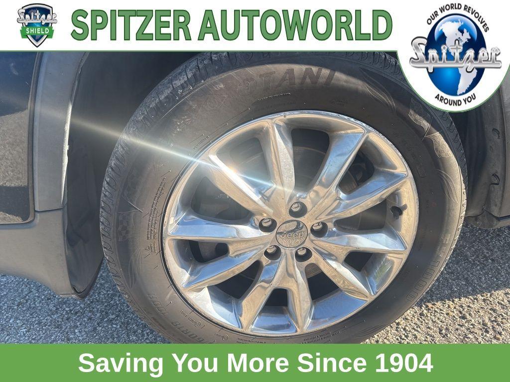 used 2015 Jeep Cherokee car, priced at $8,691