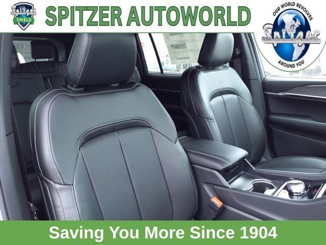 new 2025 Jeep Grand Cherokee L car, priced at $43,429