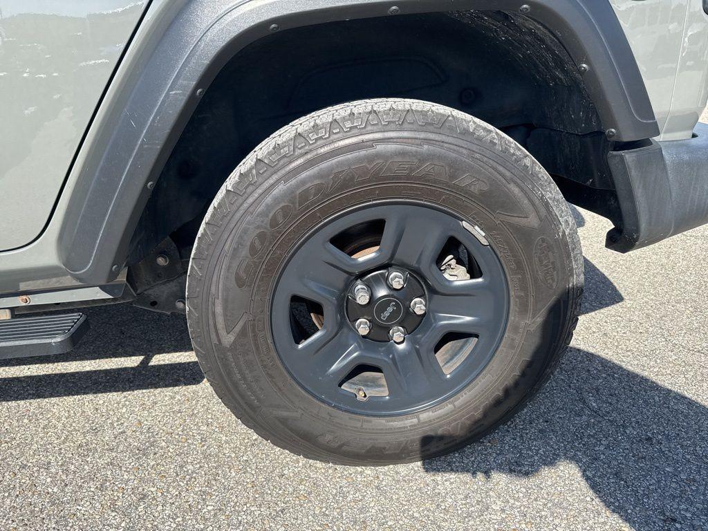 used 2020 Jeep Wrangler Unlimited car, priced at $20,896