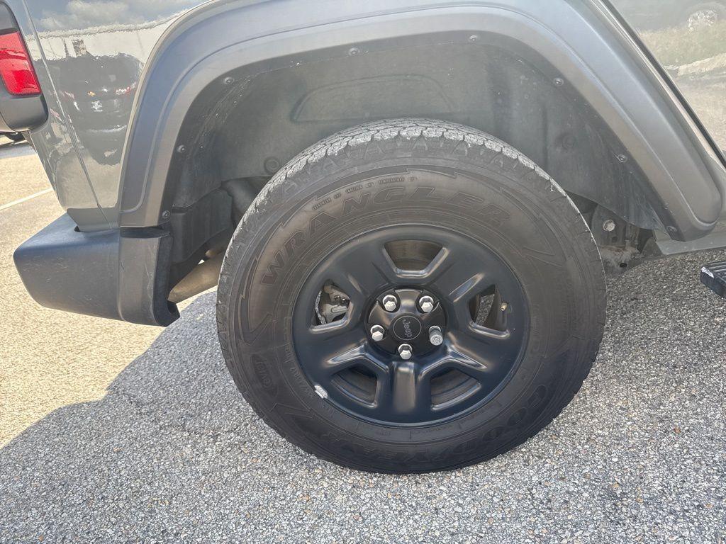 used 2020 Jeep Wrangler Unlimited car, priced at $20,896