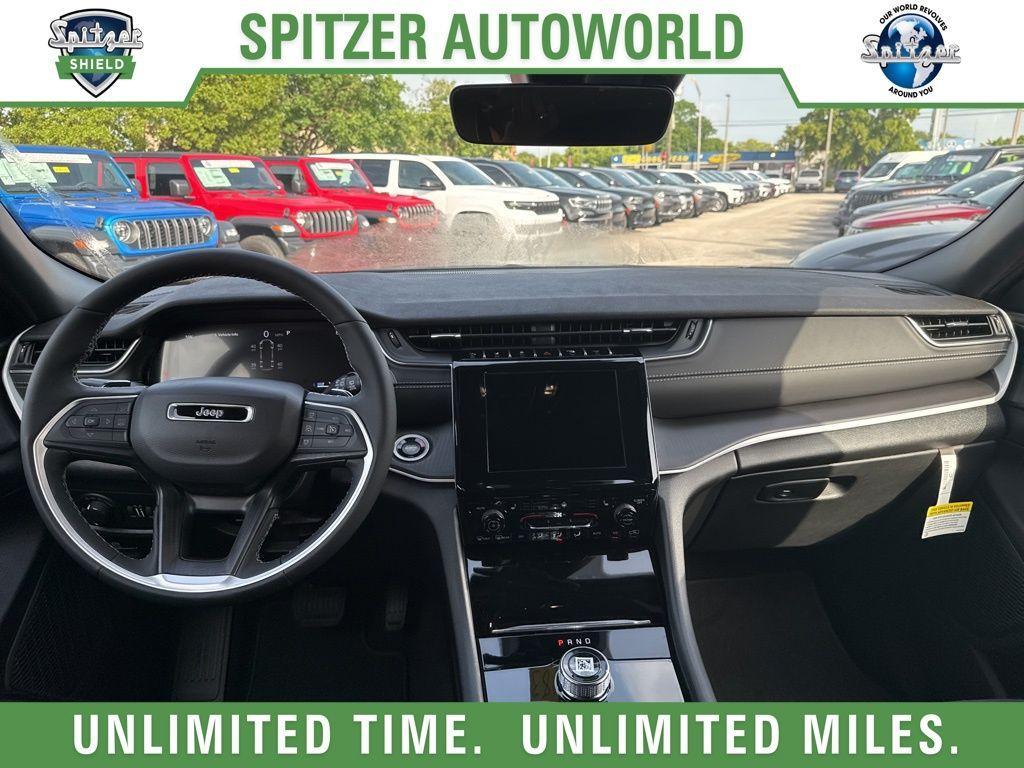 new 2025 Jeep Grand Cherokee L car, priced at $37,995