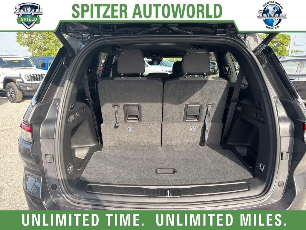 new 2025 Jeep Grand Cherokee L car, priced at $37,995