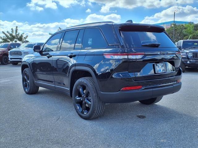 new 2025 Jeep Grand Cherokee car, priced at $56,455