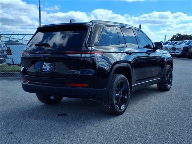 new 2025 Jeep Grand Cherokee car, priced at $56,455