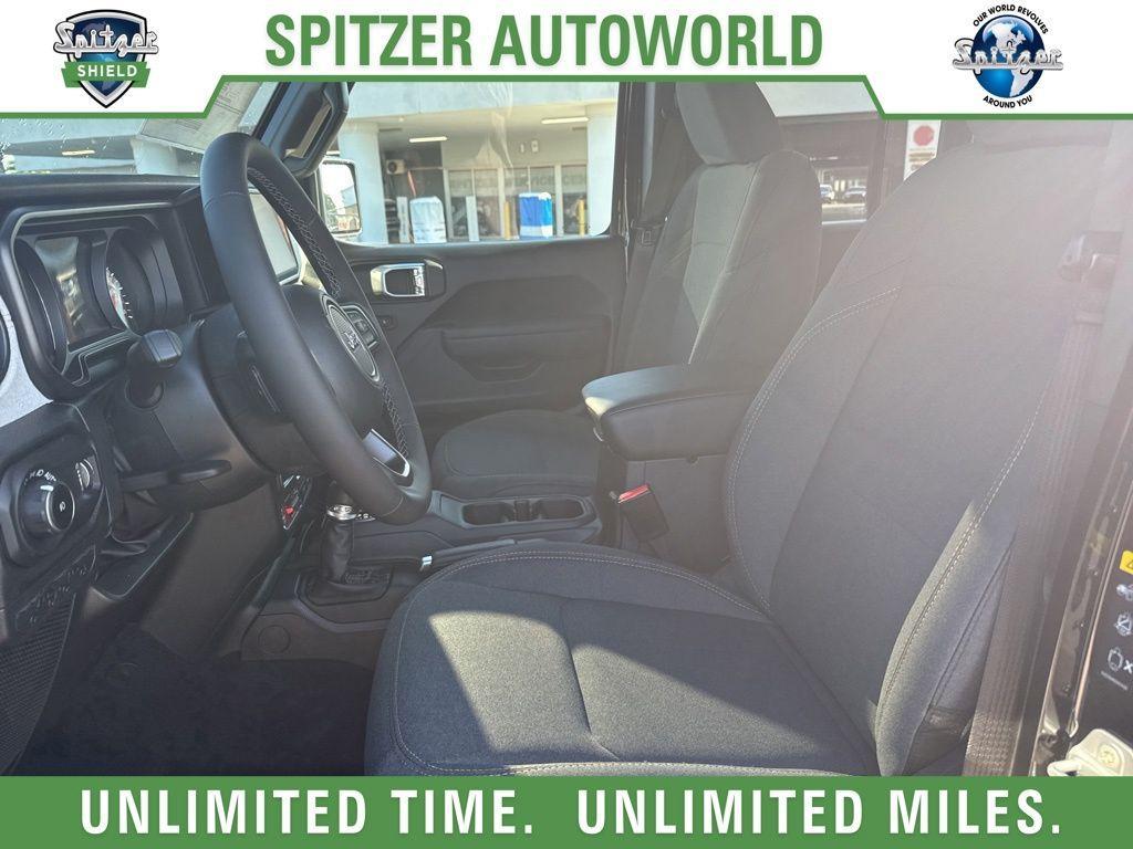 new 2025 Jeep Wrangler car, priced at $52,479