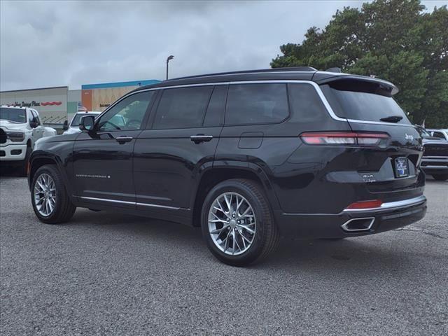 new 2025 Jeep Grand Cherokee L car, priced at $70,560