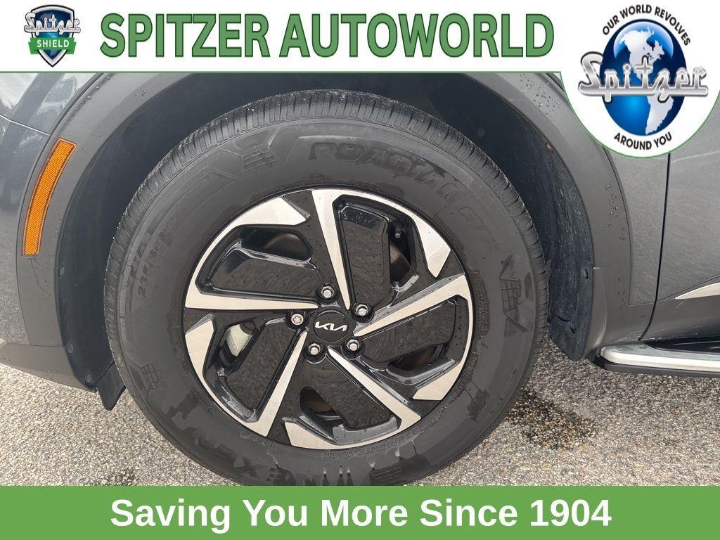 used 2023 Kia Sportage Hybrid car, priced at $23,893