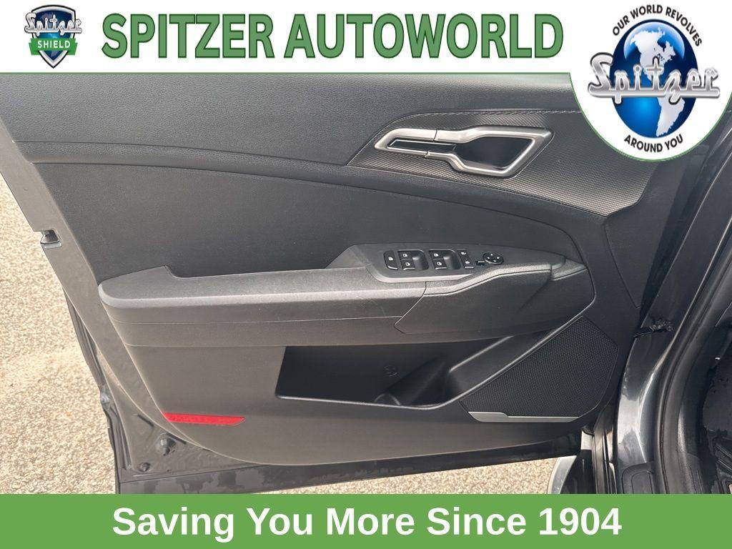 used 2023 Kia Sportage Hybrid car, priced at $23,893