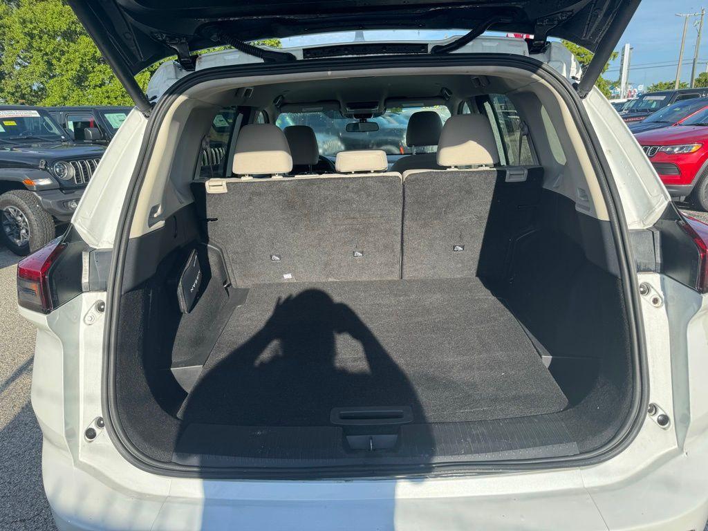 used 2024 Nissan Rogue car, priced at $24,371