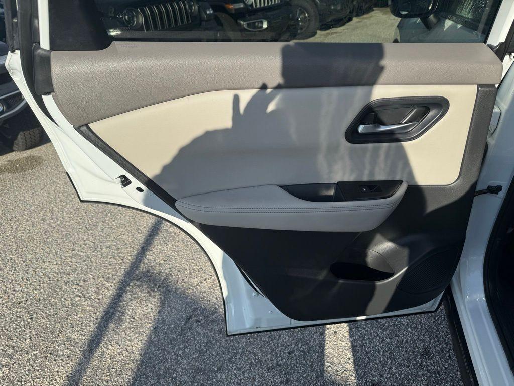 used 2024 Nissan Rogue car, priced at $24,371