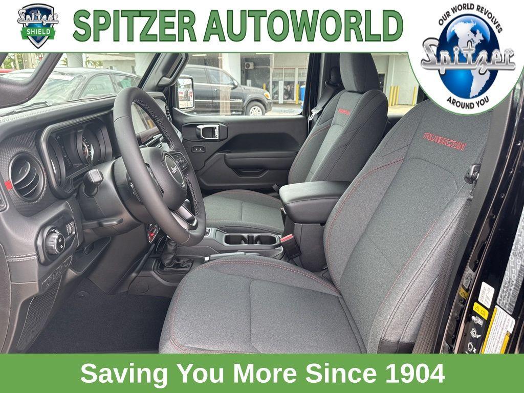 new 2025 Jeep Gladiator car, priced at $47,729