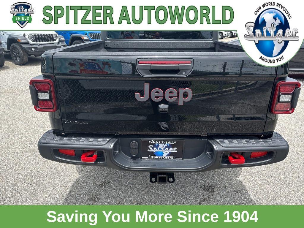 new 2025 Jeep Gladiator car, priced at $47,729