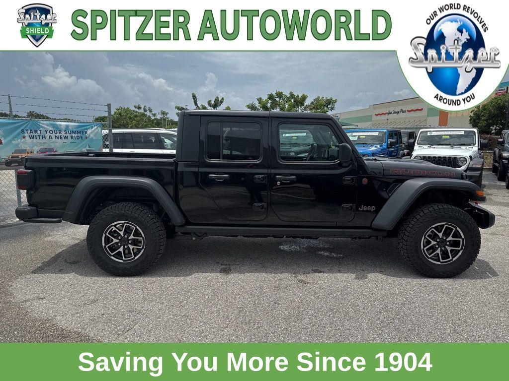 new 2025 Jeep Gladiator car, priced at $47,729