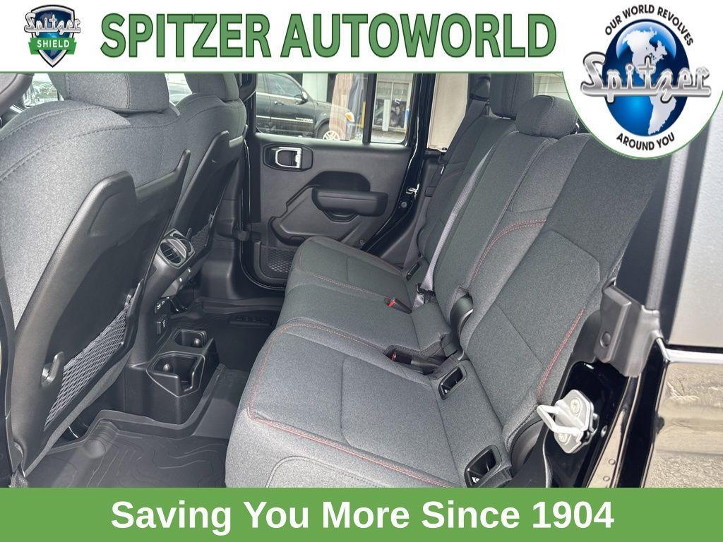 new 2025 Jeep Gladiator car, priced at $47,729
