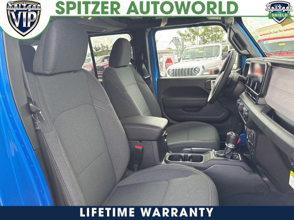 new 2025 Jeep Wrangler car, priced at $51,049