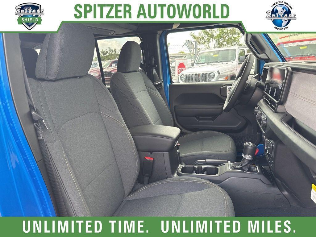 new 2025 Jeep Wrangler car, priced at $51,049
