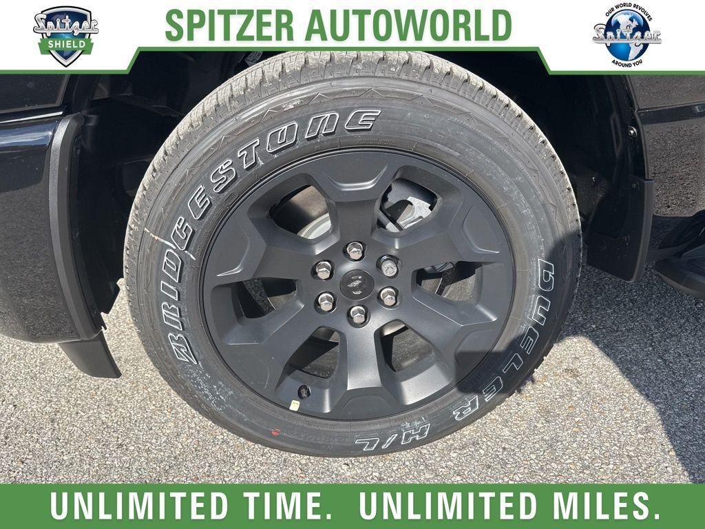 new 2025 Ram 1500 car