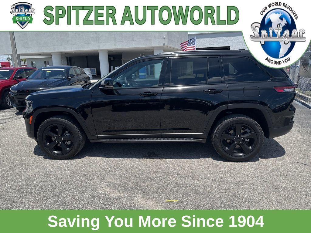 used 2025 Jeep Grand Cherokee car, priced at $38,691