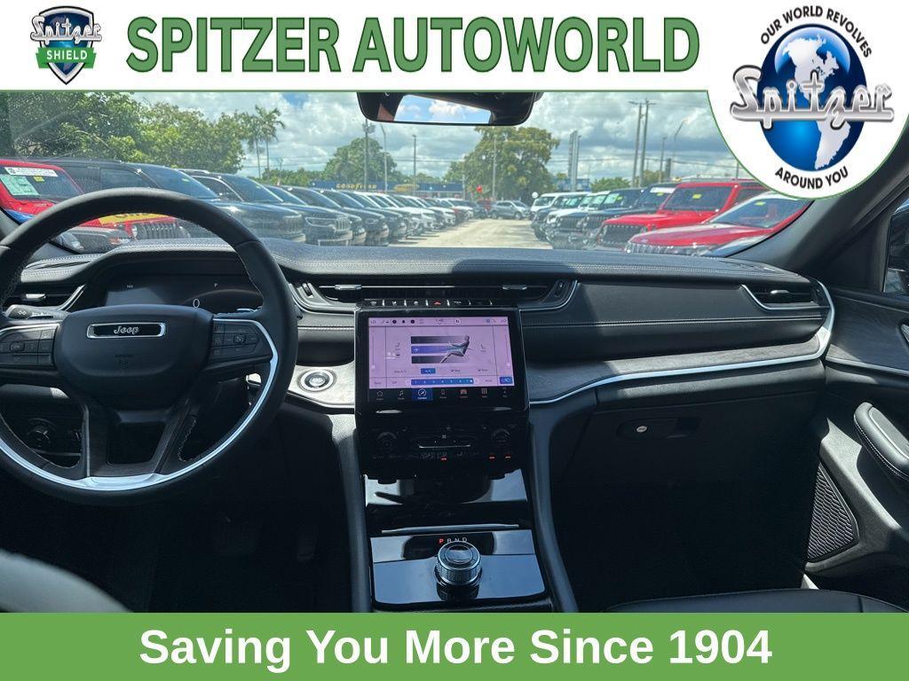 used 2025 Jeep Grand Cherokee car, priced at $38,691