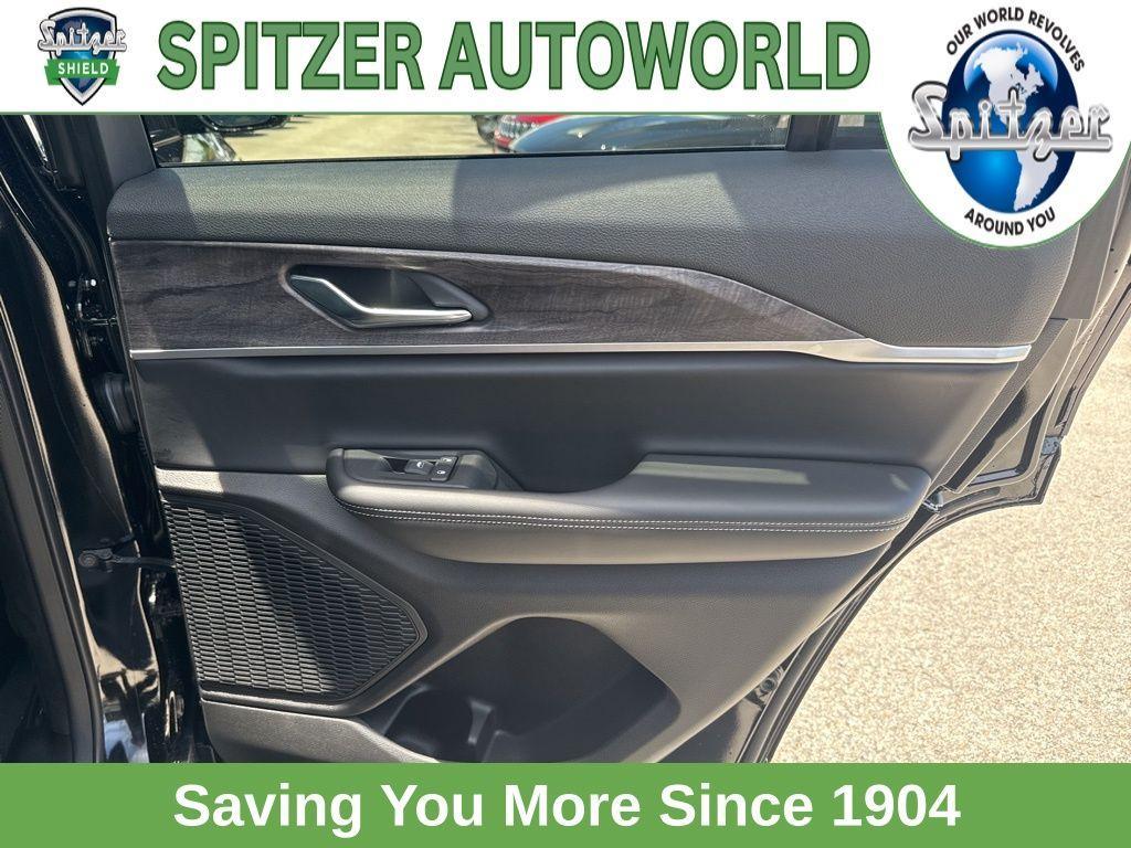 used 2025 Jeep Grand Cherokee car, priced at $38,691