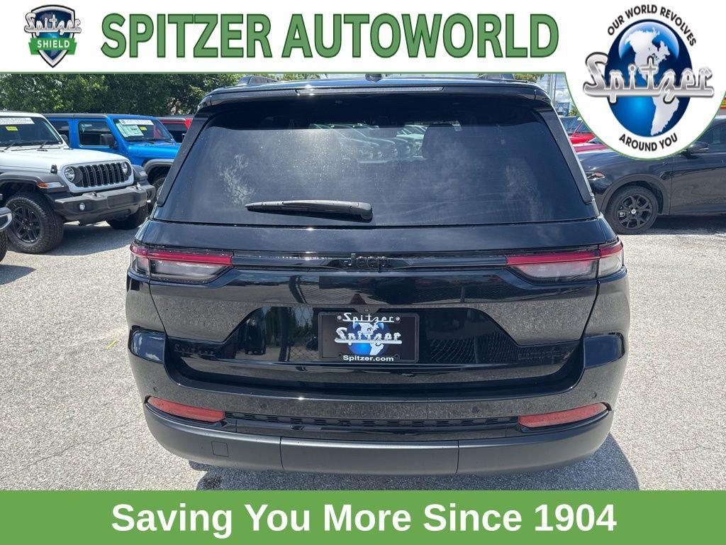 used 2025 Jeep Grand Cherokee car, priced at $38,691