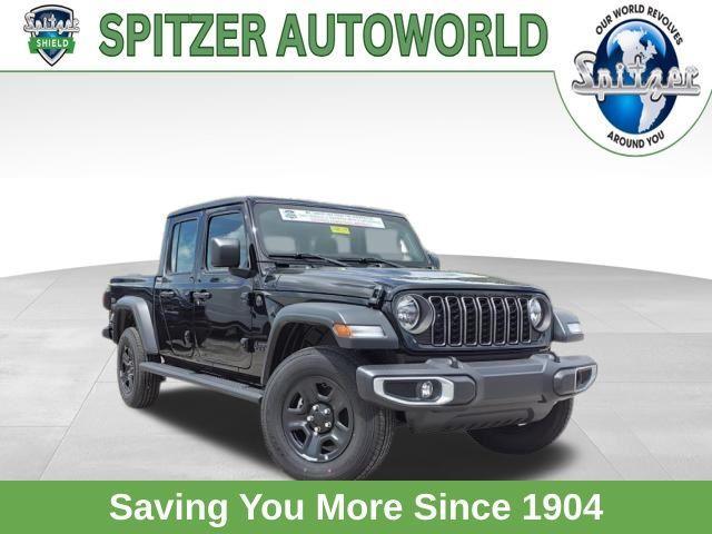 new 2024 Jeep Gladiator car, priced at $33,679