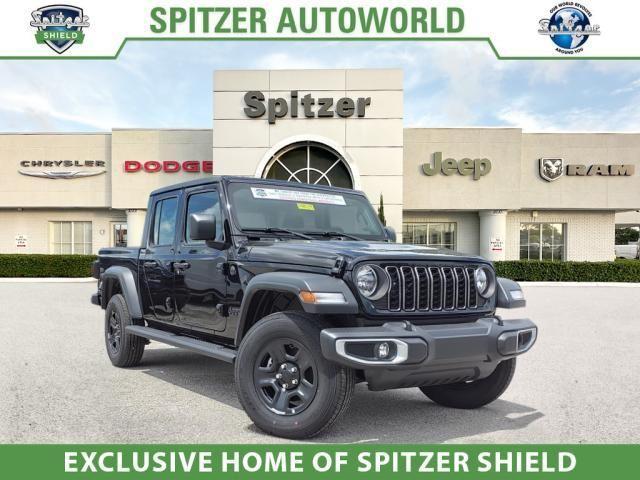 new 2024 Jeep Gladiator car