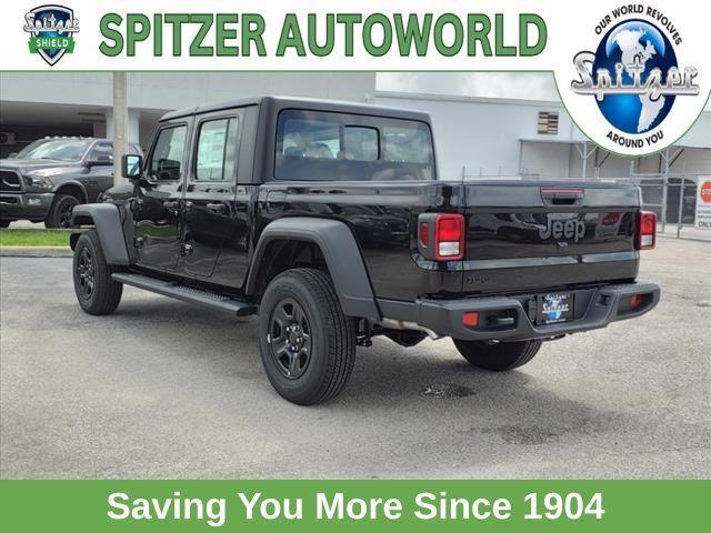 new 2024 Jeep Gladiator car, priced at $34,679