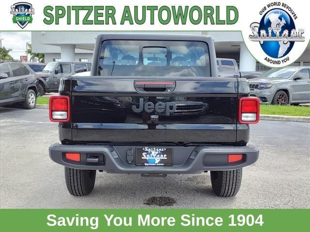 new 2024 Jeep Gladiator car, priced at $34,679