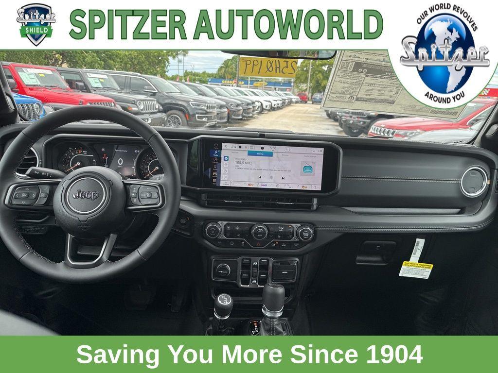 new 2025 Jeep Gladiator car, priced at $45,981