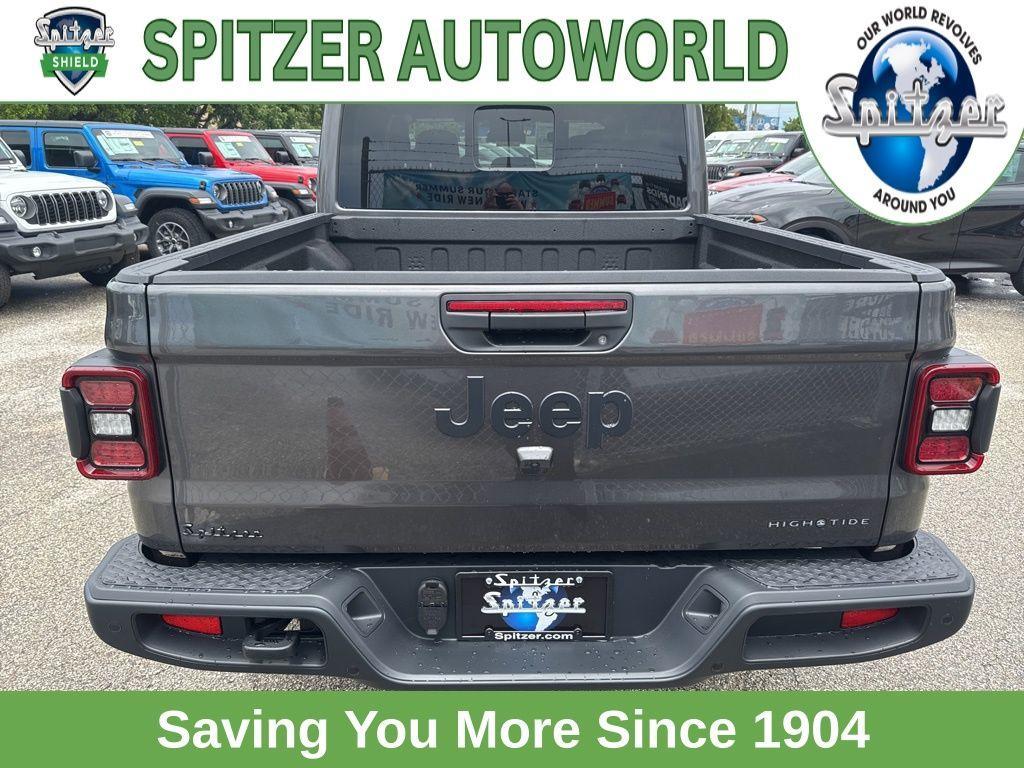 new 2025 Jeep Gladiator car, priced at $45,981