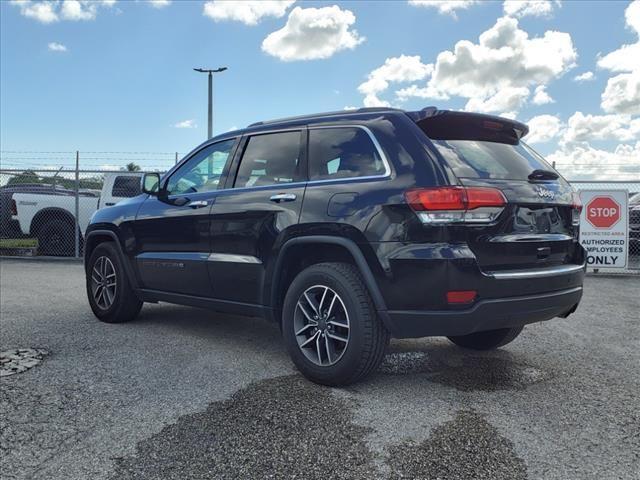 used 2022 Jeep Grand Cherokee WK car, priced at $20,879