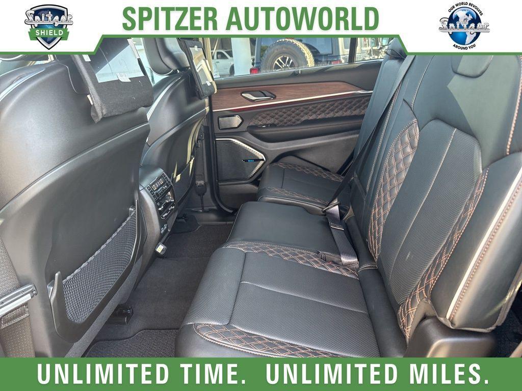 new 2025 Jeep Grand Cherokee L car, priced at $66,995