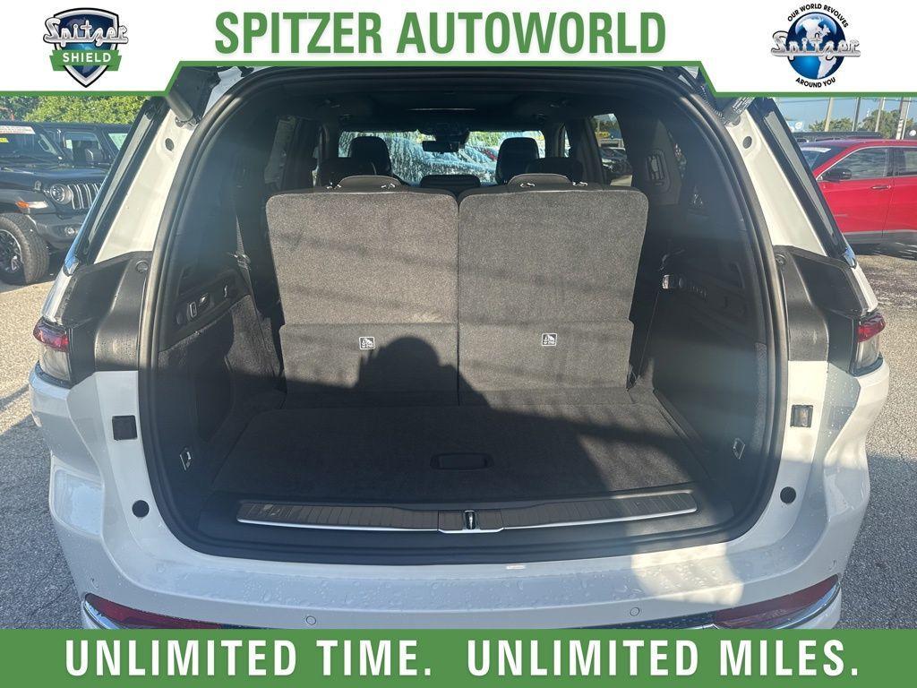 new 2025 Jeep Grand Cherokee L car, priced at $58,495