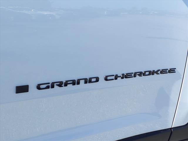 new 2024 Jeep Grand Cherokee L car, priced at $48,935