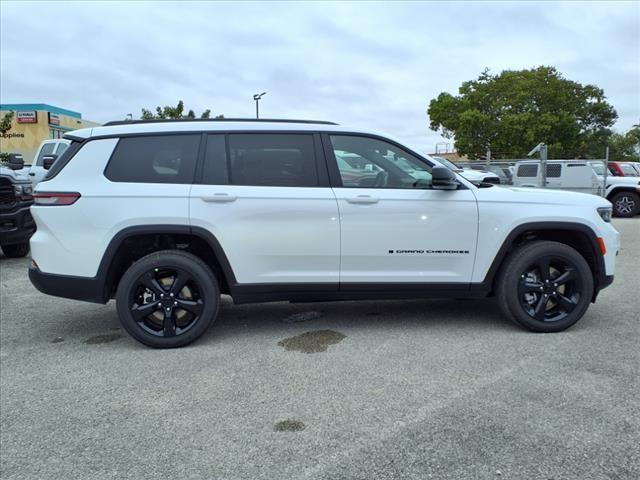 new 2025 Jeep Grand Cherokee L car, priced at $47,830