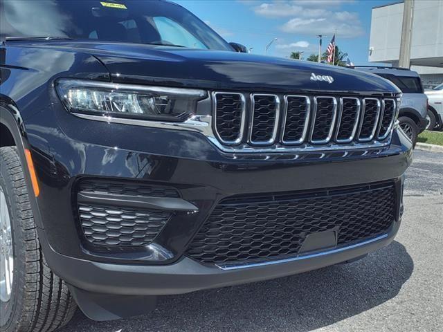 new 2025 Jeep Grand Cherokee car, priced at $39,425