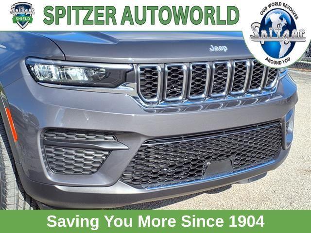 new 2025 Jeep Grand Cherokee car, priced at $39,337