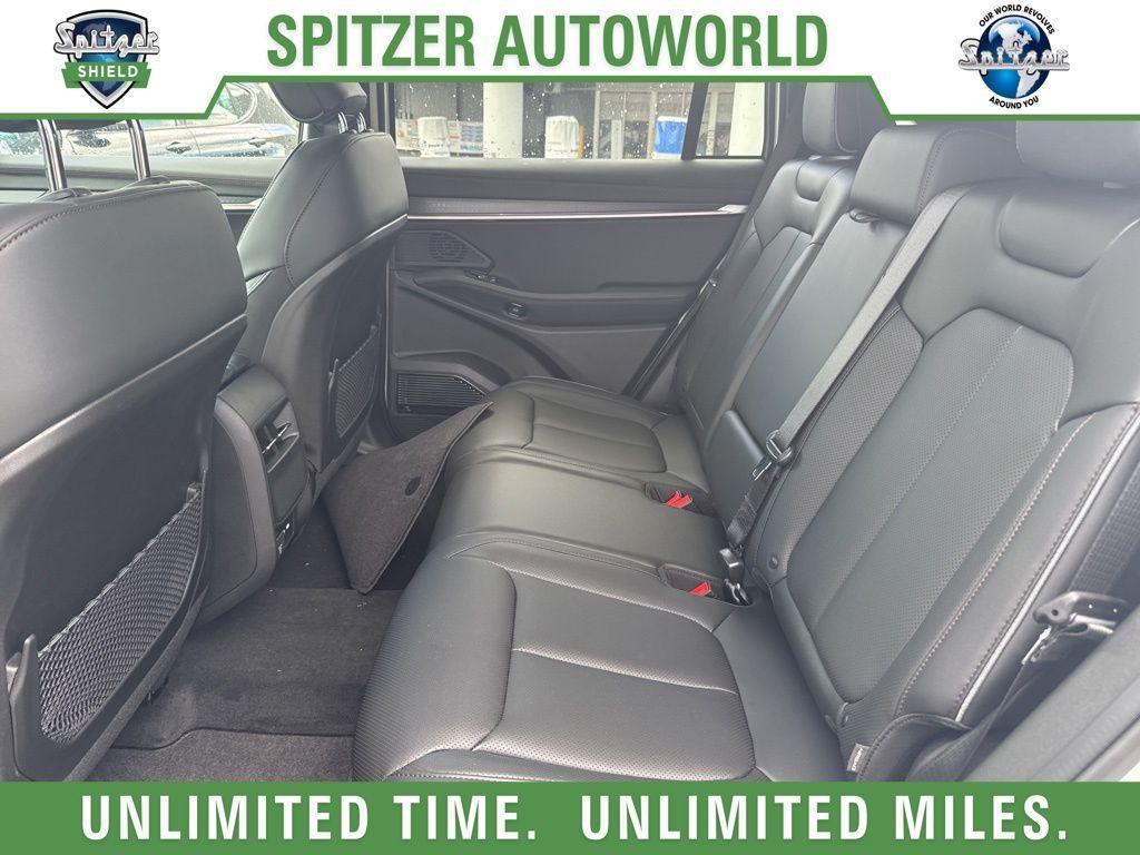 new 2025 Jeep Wagoneer S car, priced at $58,895