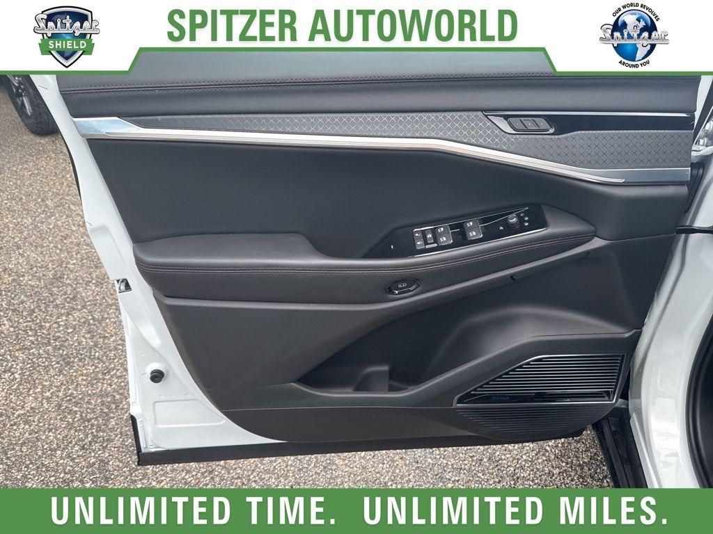 new 2025 Jeep Wagoneer S car, priced at $58,895