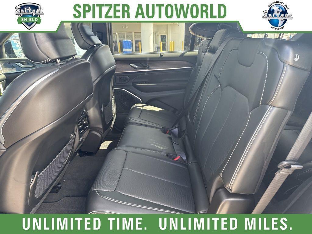 new 2025 Jeep Grand Cherokee L car, priced at $58,379