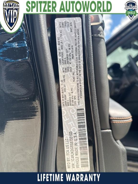 new 2025 Jeep Grand Cherokee L car, priced at $58,379