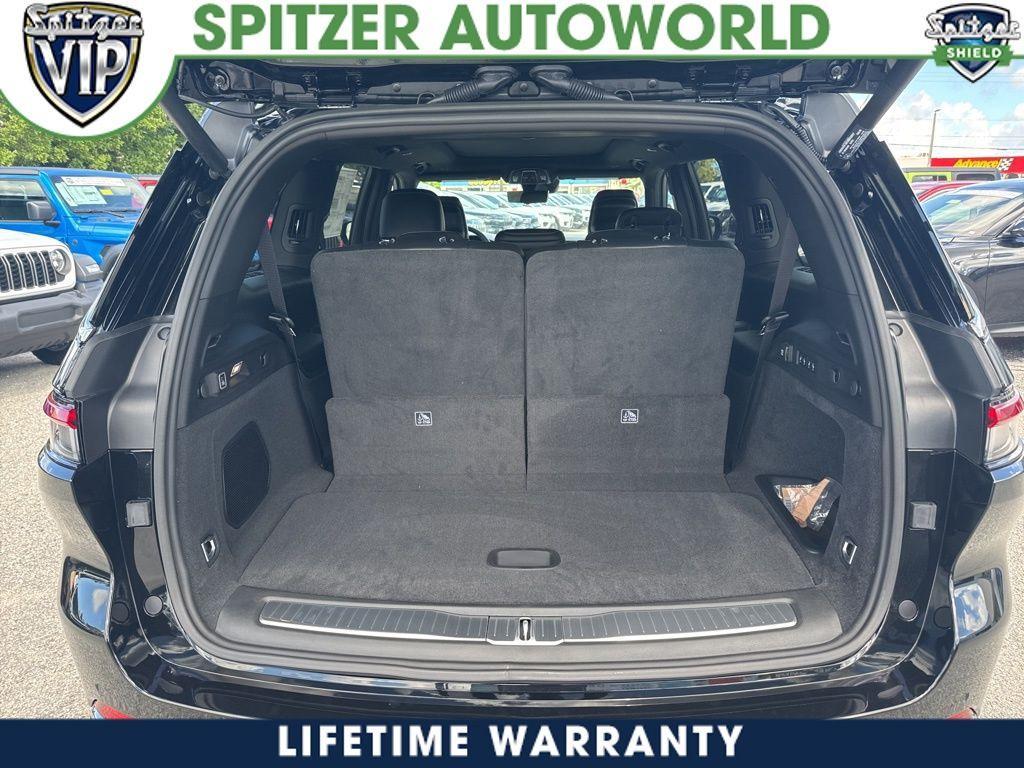 new 2025 Jeep Grand Cherokee L car, priced at $58,379