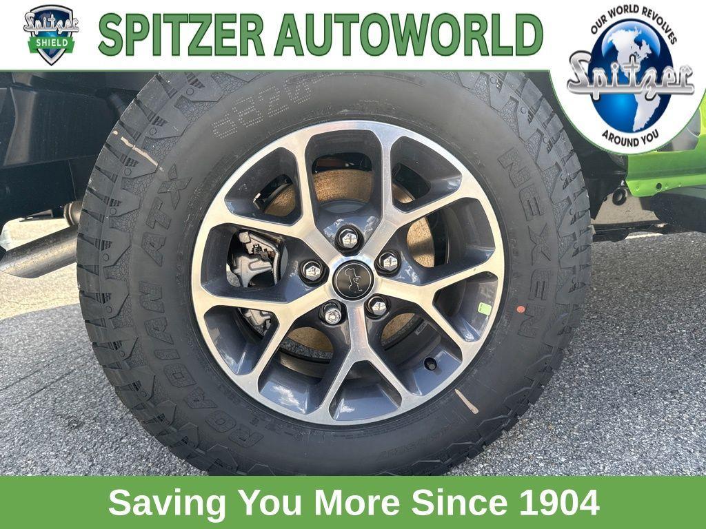 new 2025 Jeep Wrangler car, priced at $51,379
